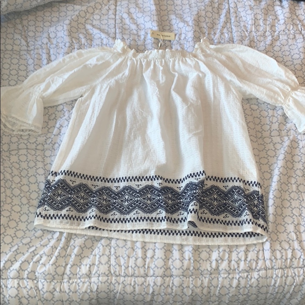 🍉Max Studio Off-Shoulder Blouse